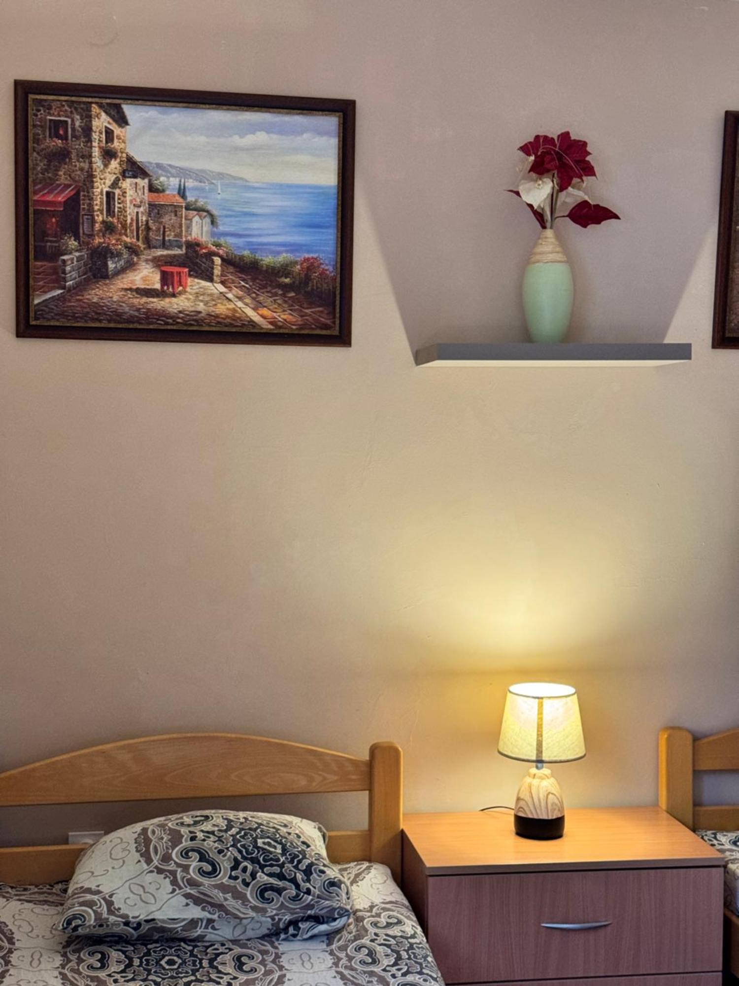 Carine Garden Apartment ริซาน ภายนอก รูปภาพ
